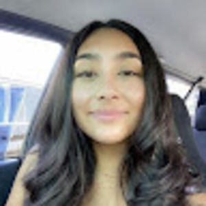 Meet your Posher, Olivia